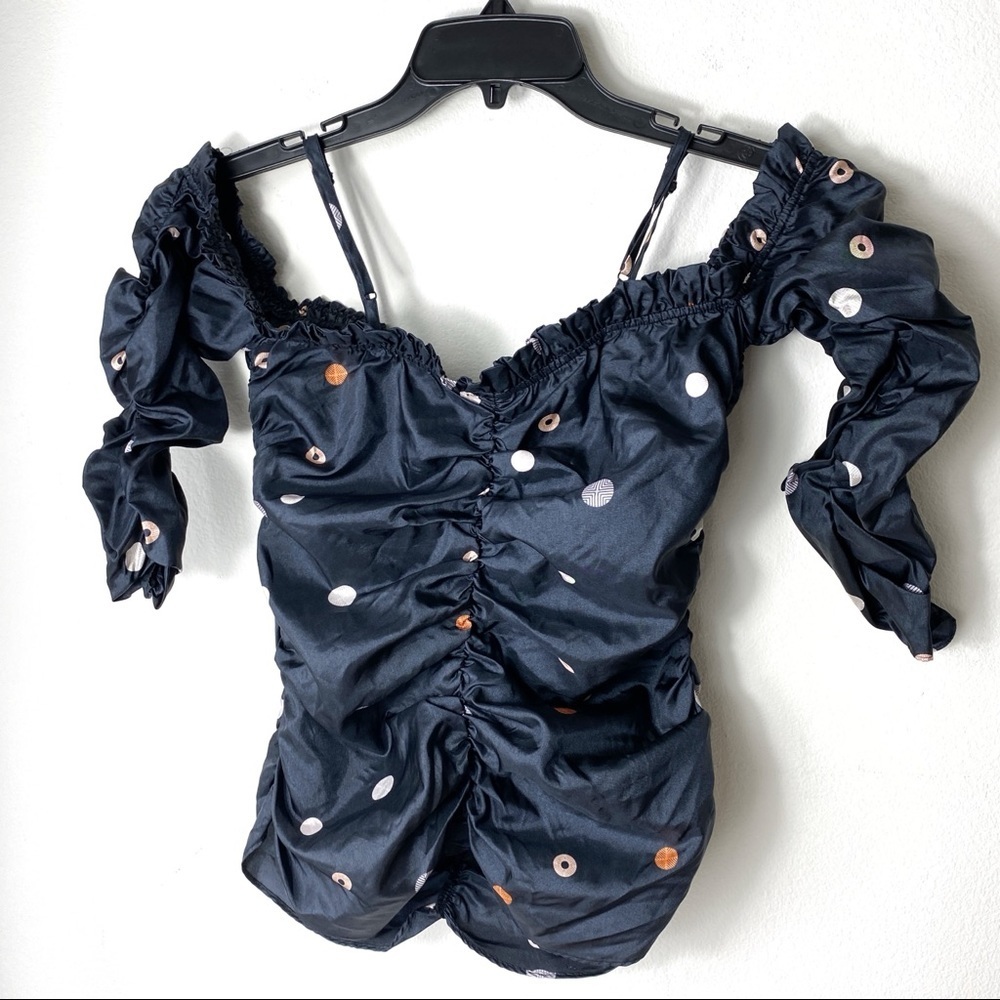 Chelsea28 Dot Print Ruffle Ruched Off Shoulder Top - Picture 7 of 9